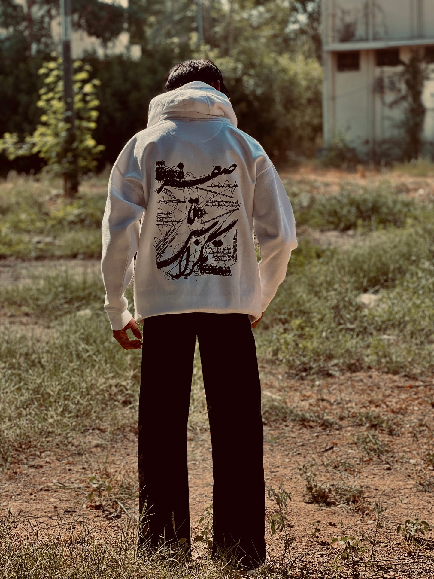 WHITE SCRIBES OVERSIZED HOODIE